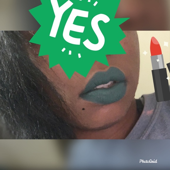 💄CHARM MATTE LIQUID LIPSTICK 💋 - Picture 3 of 6